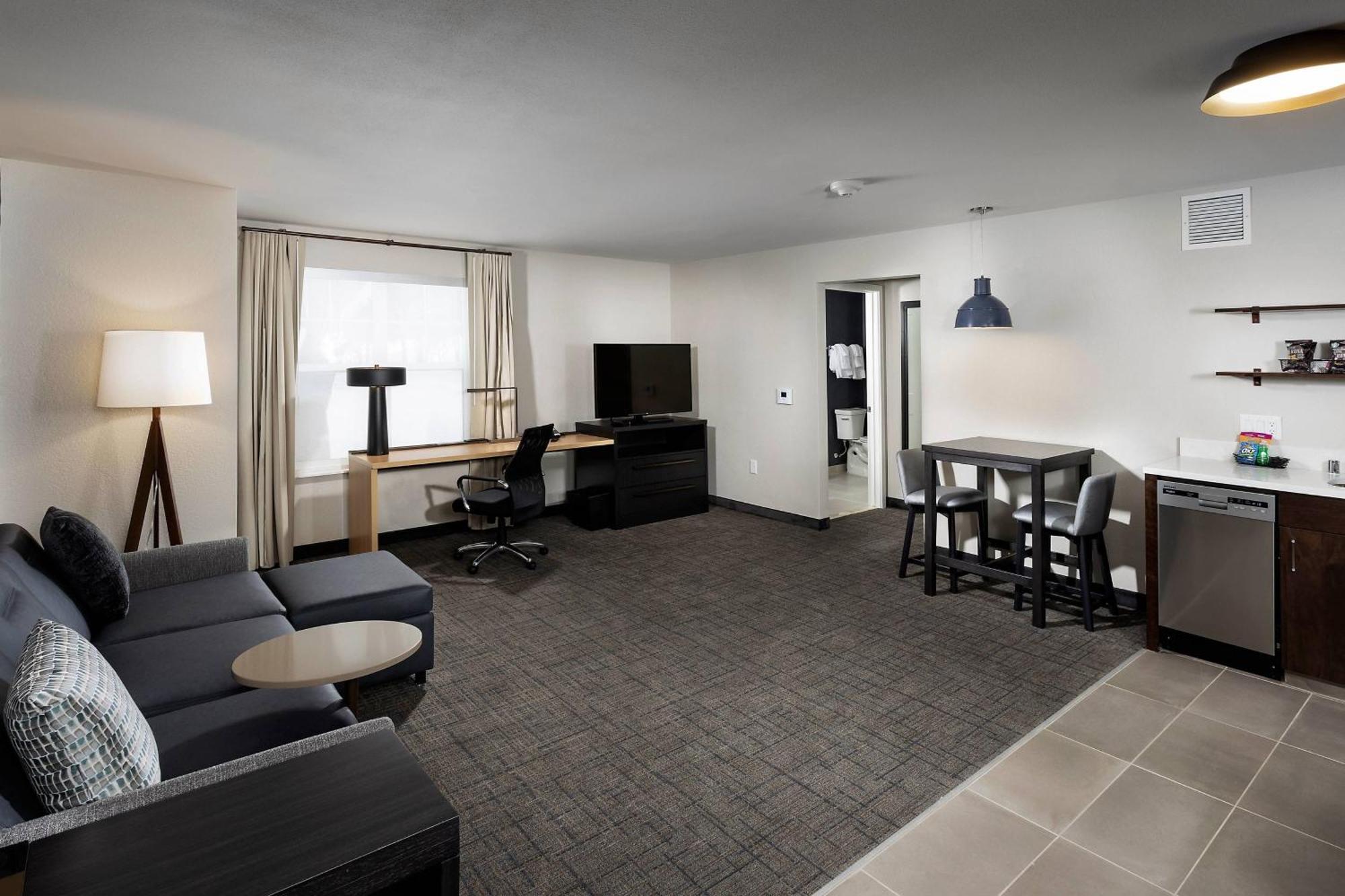 Residence Inn By Marriott Milwaukee ブルックフィールド エクステリア 写真